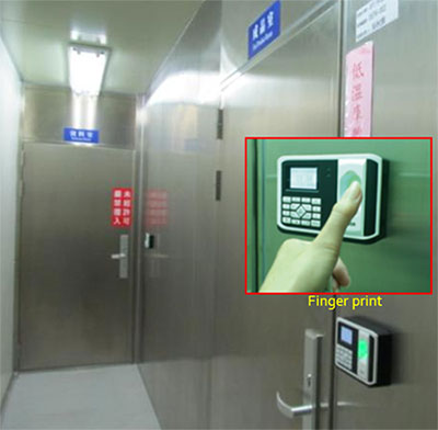 製品保管ルーム